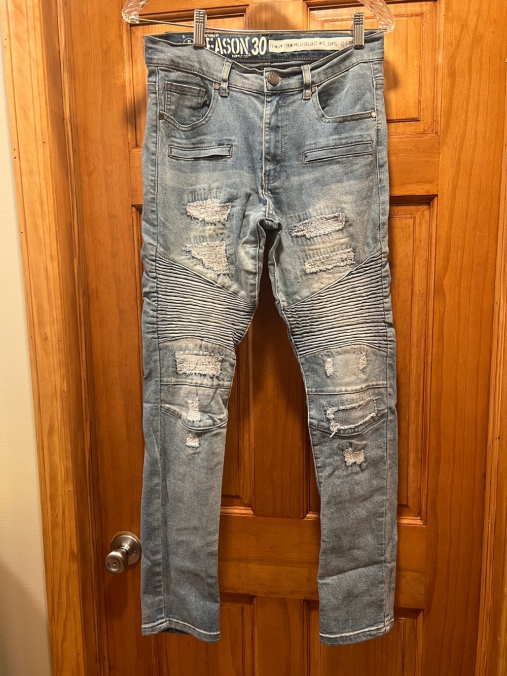 Men's Light Blue Distressed Skinny Jeans by